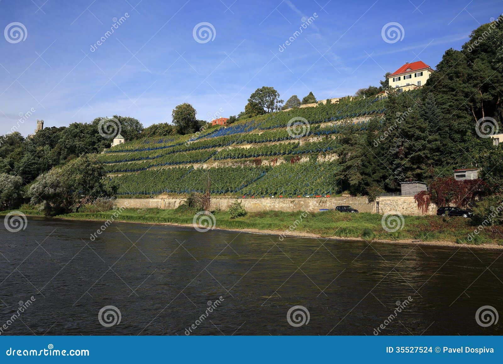 sailing ships from dÃâºÃÂÃÂ­n (czech) through the hrensko, smilka, bad shandau, koenigstein, wehlen, pirna in dresden, germany